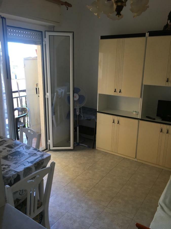 Appartamento Casa Tiziana 3 Camere, Sala, Cucina, Terrazzo Ventimiglia Exterior foto